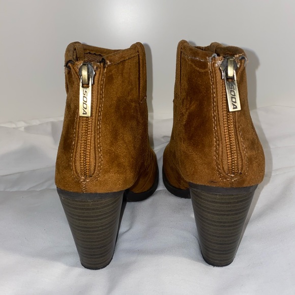 Brown Booties - Picture 4 of 6